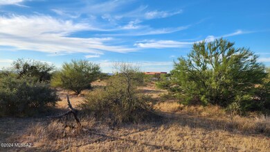 1.54 acres in Pima, AZ (13)