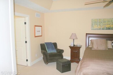 6291 Cascade Pointe Dr SE unit 12, Grand Rapids, MI 49546 - photo 7