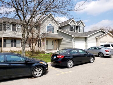 310 Village Creek Dr unit 2C, Lake In the Hills, IL 60156 - photo 2