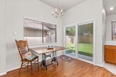 8570 Pool Creek Dr, Houston, TX 77095 - photo 7