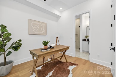 1520 Harrill St, Charlotte, NC 28205 - photo 4