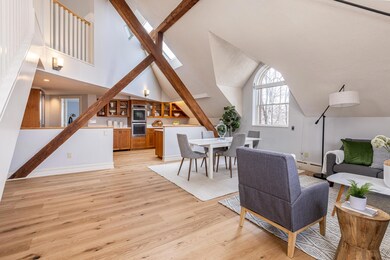 Living Room-7