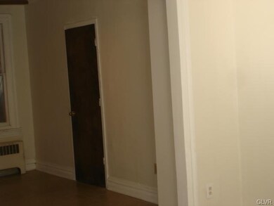 445 Harrison St, Allentown, PA 18103 - photo 6