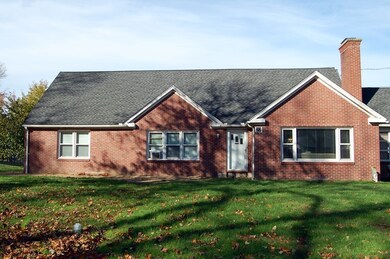 22 Old Pendleton Ave, Chicopee, MA 01020 - photo 2