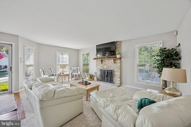 34 Aspen Way, Schwenksville, PA 19473 - photo 3