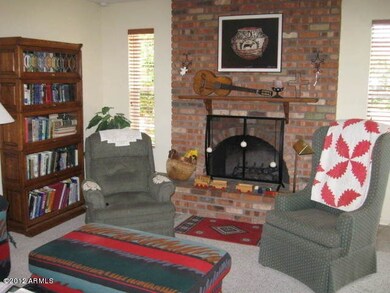 1018 E Morrow Dr, Phoenix, AZ 85024 - photo 3