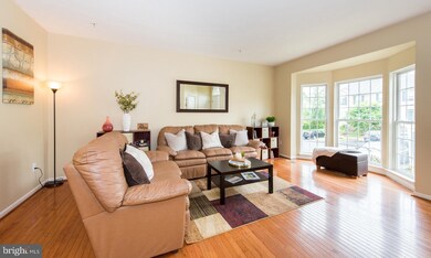 935 Isaac Chaney Ct, Odenton, MD 21113 - photo 3