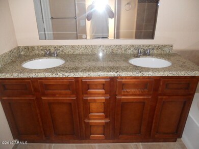 Master Vanity