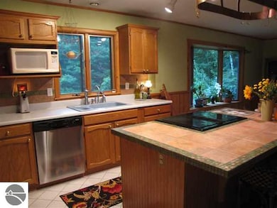 Includes large walk-in Pantry