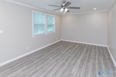 2104 Phillips Rd NW, Huntsville, AL 35810 - photo 3