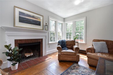 262 Tiffany Ave, Warwick, RI 02889 - photo 4