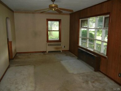 4625 Lanark Rd, Center Valley, PA 18034 - photo 4