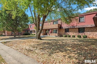 2071 W Monroe St unit 1/A, Springfield, IL 62704 - photo 2