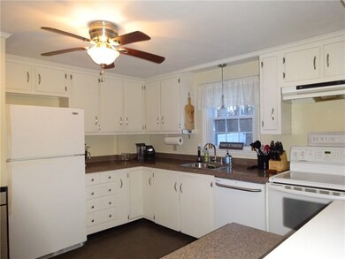 70 W Hill Dr, Cranston, RI 02920 - photo 7