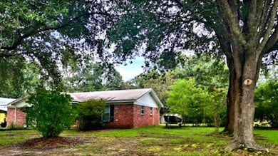 204 Pawnee Cir, Saraland, AL 36571 - photo 2