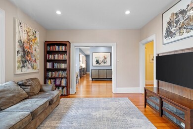 122 Davis Ave unit 1, Brookline, MA 02445 - photo 4