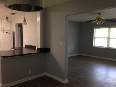 6438 Burgundy Rd S, Jacksonville, FL 32210 - photo 2