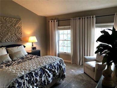 8544 Forest View Dr, Olmsted Falls, OH 44138 - photo 6