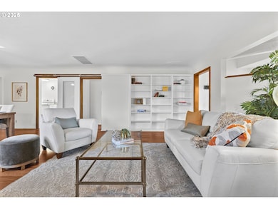 1627 Lawrence St, Eugene, OR 97401 - photo 4