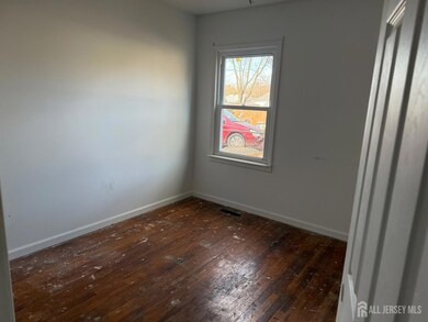 32 Hawthorne Dr, Somerset, NJ 08873 - photo 3