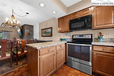 Kitchen to dining