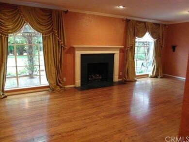 ELEGANT FORMAL LIVING ROOM AND DINING ROOM WITH FI