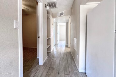 1753 E Harvard St unit 4, Phoenix, AZ 85006 - photo 5