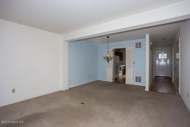 98 Silo Cir unit 98, Riverside, CT 06878 - photo 3