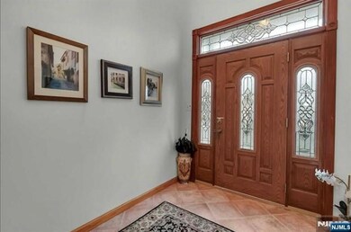 275 Lafayette Ave unit 1, Lyndhurst, NJ 07071 - photo 2