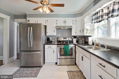 29581 Old Valley Pike, Strasburg, VA 22657 - photo 3