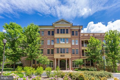 1781 Chain Bridge Rd unit 207, McLean, VA 22102 - photo 2