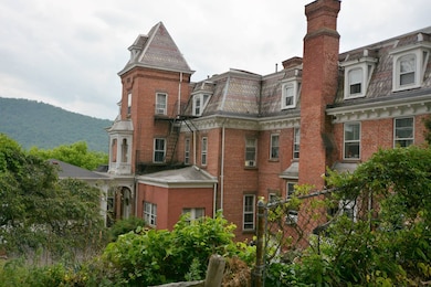 3 Pine Terrace Rd unit 204, Highland Falls, NY 10928 - photo 2