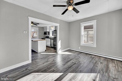 314 S Queen St, Littlestown, PA 17340 - photo 5