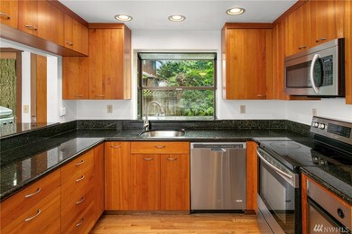 8813 3rd Ave SE, Everett, WA 98208 - photo 6