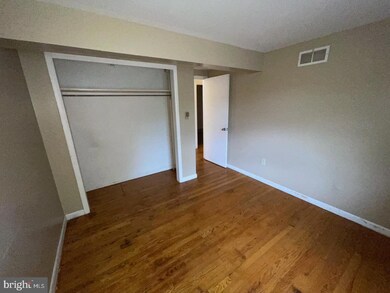 1499 Valley Rd unit A, Berkeley Springs, WV 25411 - photo 7