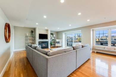 406-408 E 3rd St unit 6, Boston, MA 02127 - photo 3