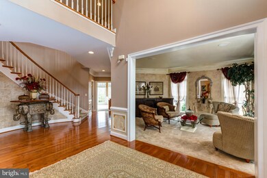 5133 Pleasant Forest Dr, Centreville, VA 20120 - photo 4