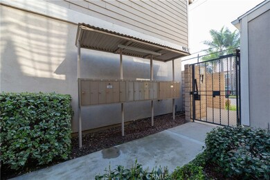 9827 Cedar St unit K, Bellflower, CA 90706 - photo 4