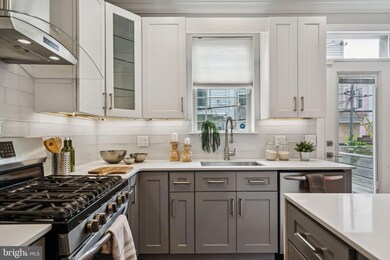 2040 Manton St, Philadelphia, PA 19146 - photo 7