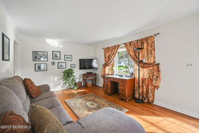 8-web-or-mls-LPM_2209