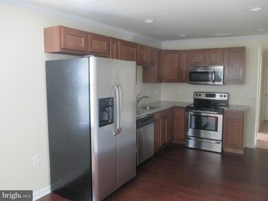 1604 Opus Ave, Capitol Heights, MD 20743 - photo 2