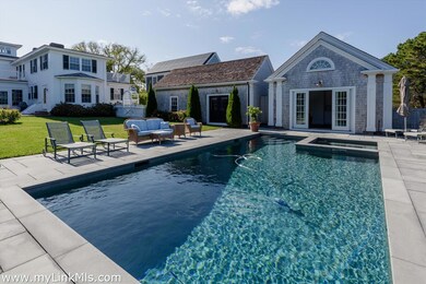 27 Pierce Ln, Edgartown, MA 02539 - photo 5