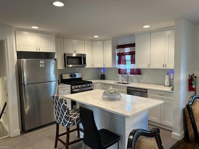 126 W 5th Ave, Roselle, NJ 07203 - photo 6