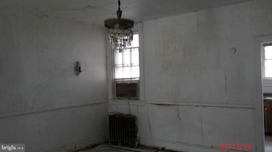 3706 Gelston Dr, Baltimore, MD 21229 - photo 4