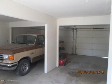 John Skidmore--Richards Rd 015