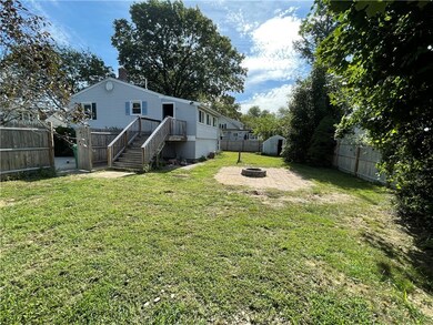 42 Graham Ave, Warwick, RI 02889 - photo 2