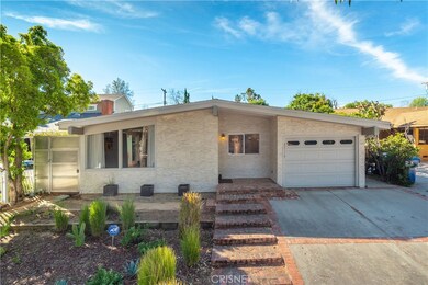22110 Providencia St, Woodland Hills, CA 91364 - photo 2