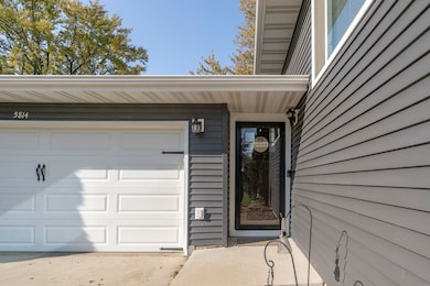 5814 Daisy Dr, Waterloo, IA 50701 - photo 4