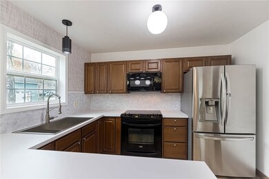 110 W Normal St, Edinboro, PA 16412 - photo 6