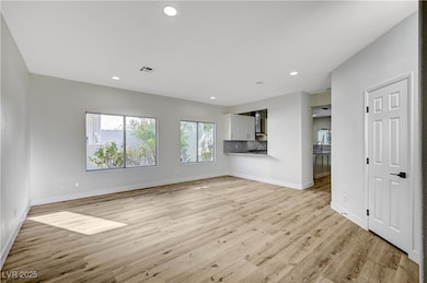 9365 Lotus Elan Dr, Las Vegas, NV 89117 - photo 4